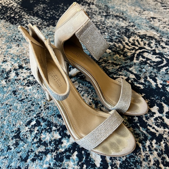 Kenneth Cole Reaction Shoes - Stunning Silver Glitter Heels Size 7.5